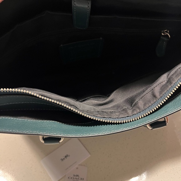 Coach Briefcase - Picture 3 of 4